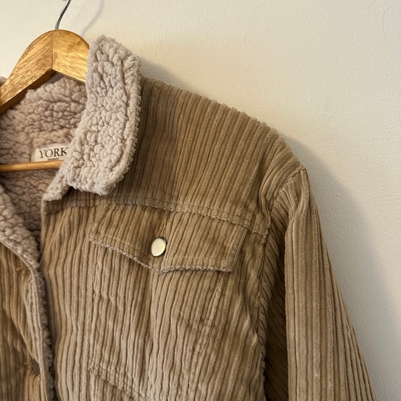 York Street Brown Corduroy Teddy Jacket with Sherpa Lining | Size Small - Picture 4 of 8
